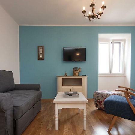 Apartment Amare Seaview 로비니 외부 사진