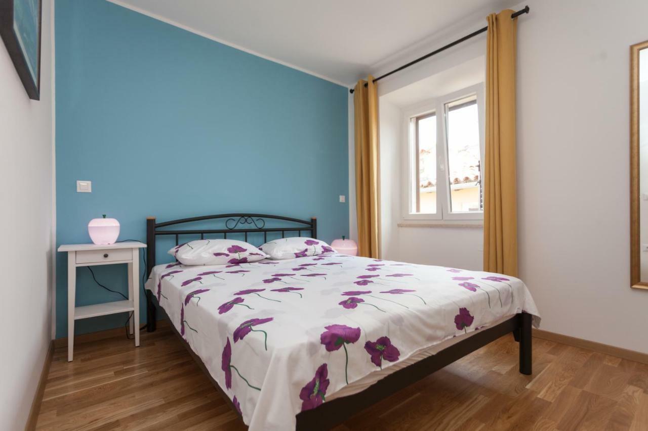 Apartment Amare Seaview 로비니 외부 사진