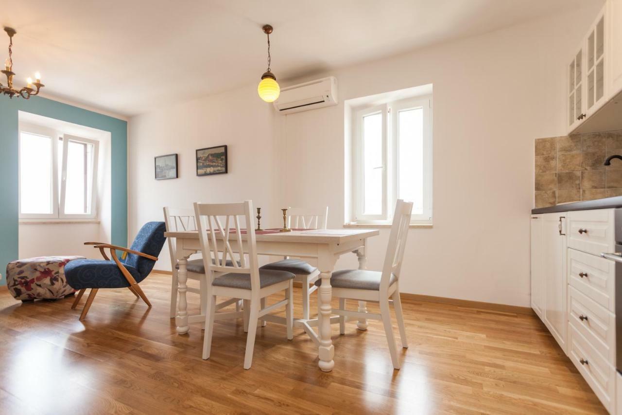 Apartment Amare Seaview 로비니 외부 사진